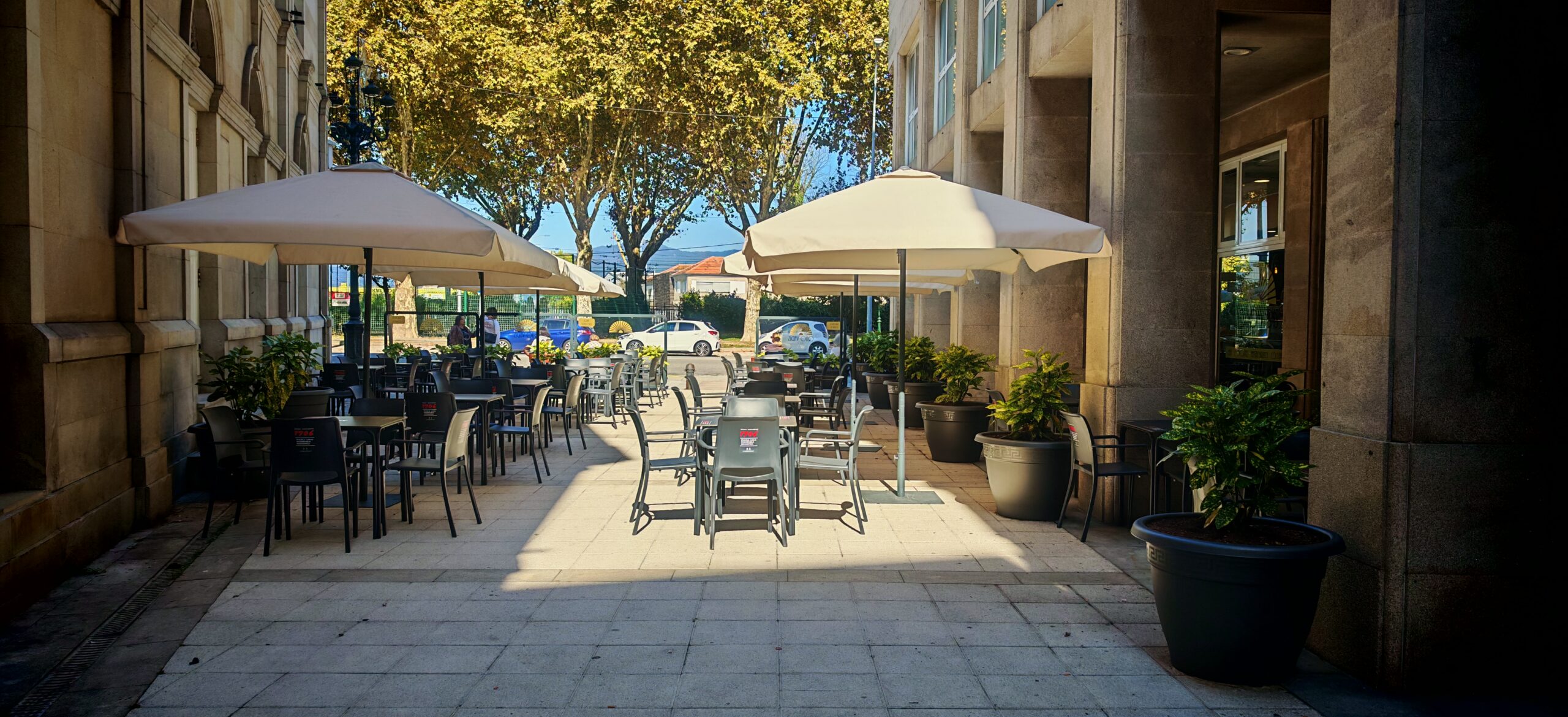 Cafetería Quo Vadis en Vigo – brunch, comidas, cenas y cócteles